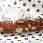 Шоколадный пирог с сухофруктами и орехами «Панфорте» – рецепт с фото
