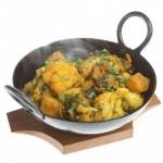 Цветная капуста с картофелем по-индийски – рецепт с фото